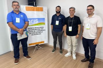 Diretor-Geral e servidores participam de encontro com agência reguladora, em Viçosa